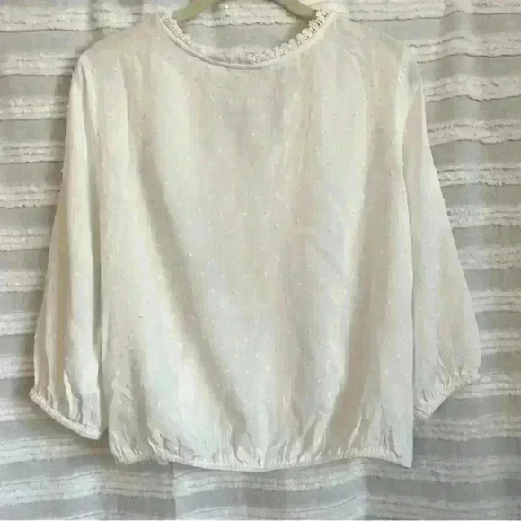 Francesca’s Mi Ami White Clip Dot Surplice Blouse | Women’s Size Large Shirt - Picture 3 of 9